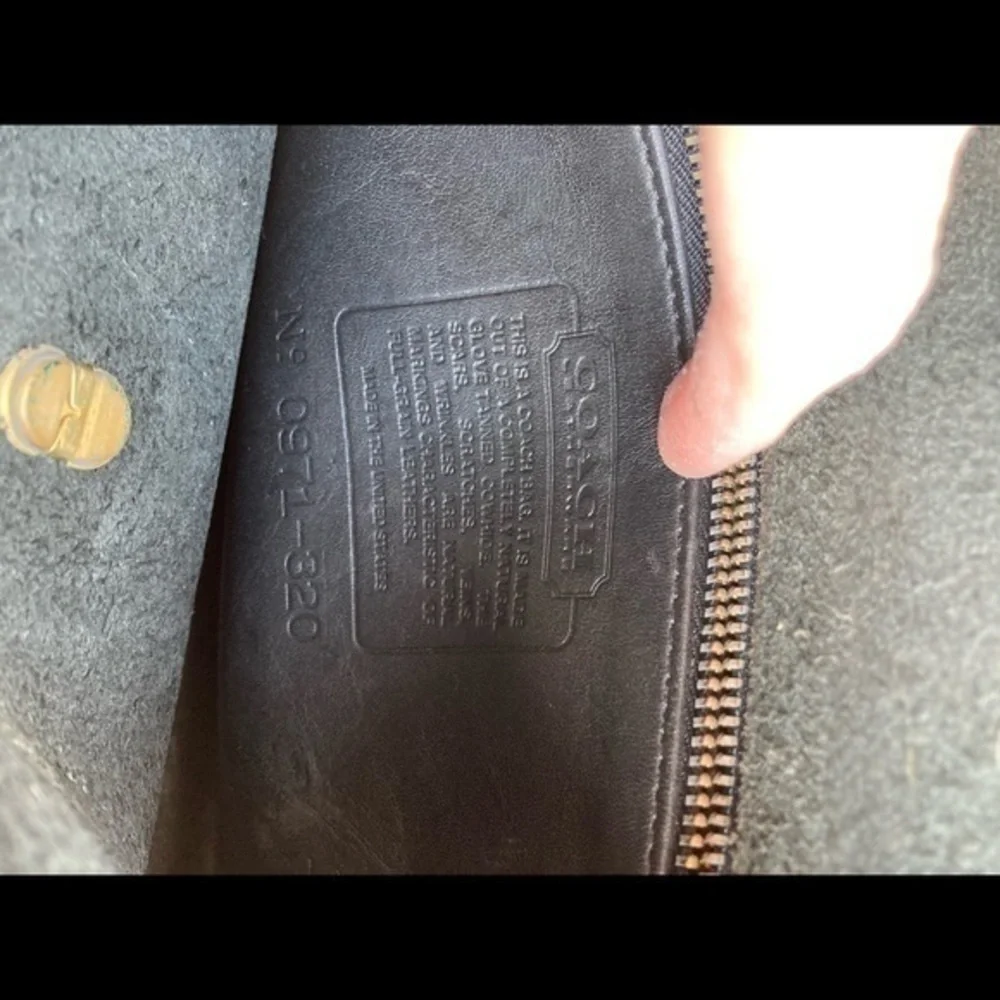 Coach vintage black leather Devon bag